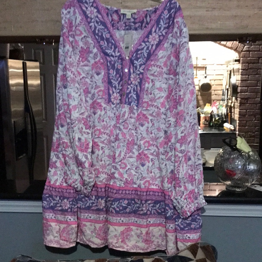 Aveology Salma White Tunic with Purple Trim & Pink Flowers NWT
